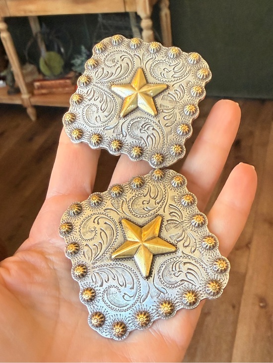 Other - Western Engraved Star Berry Screw Back Conchos-Set of 2